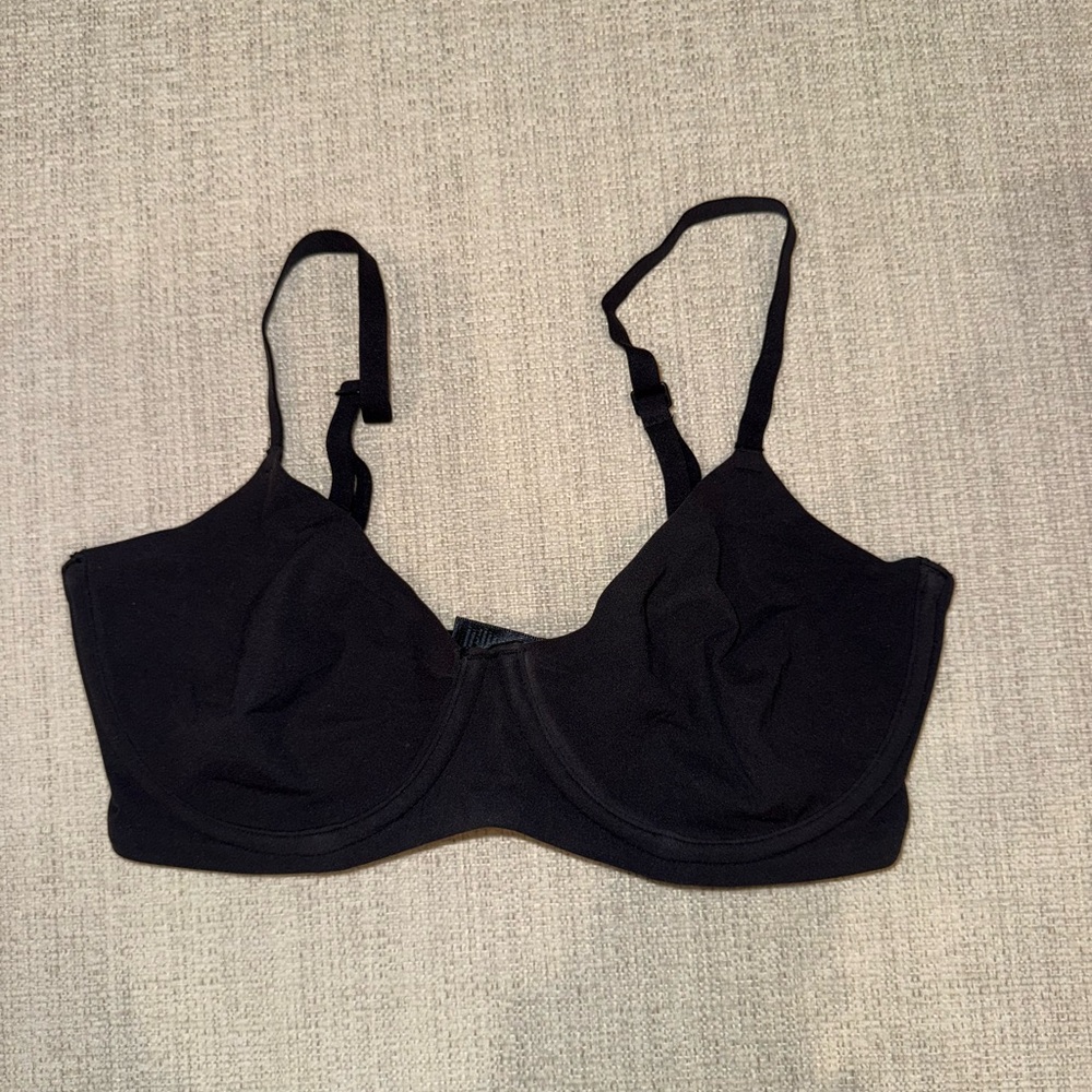 SKIMS Fits Everybody Unlined Demi Bra